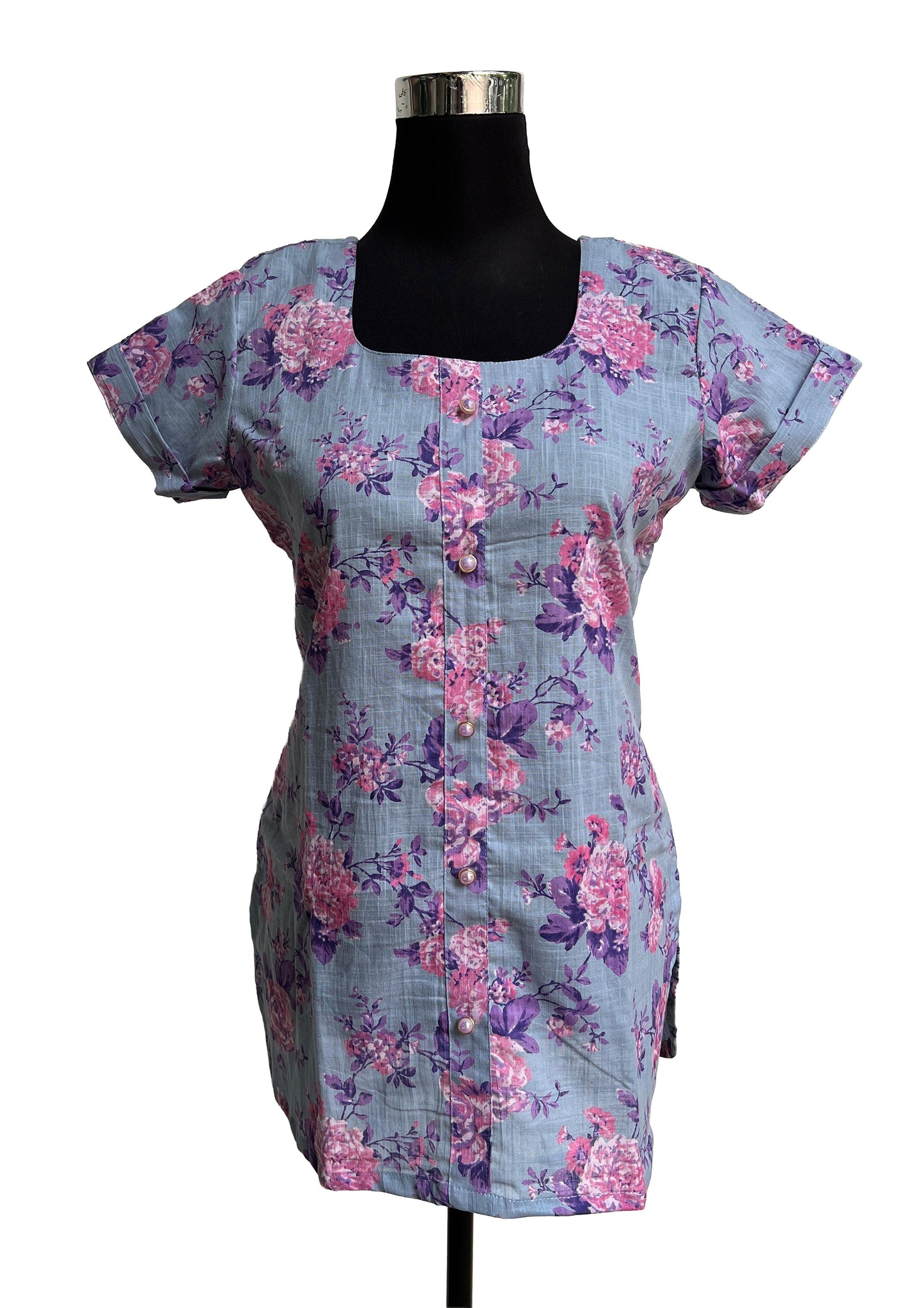 Women's Lavender/Periwinkle Grey base color with Bright Pink/Mauve Short Top / Tunic Top with Short Sleeves