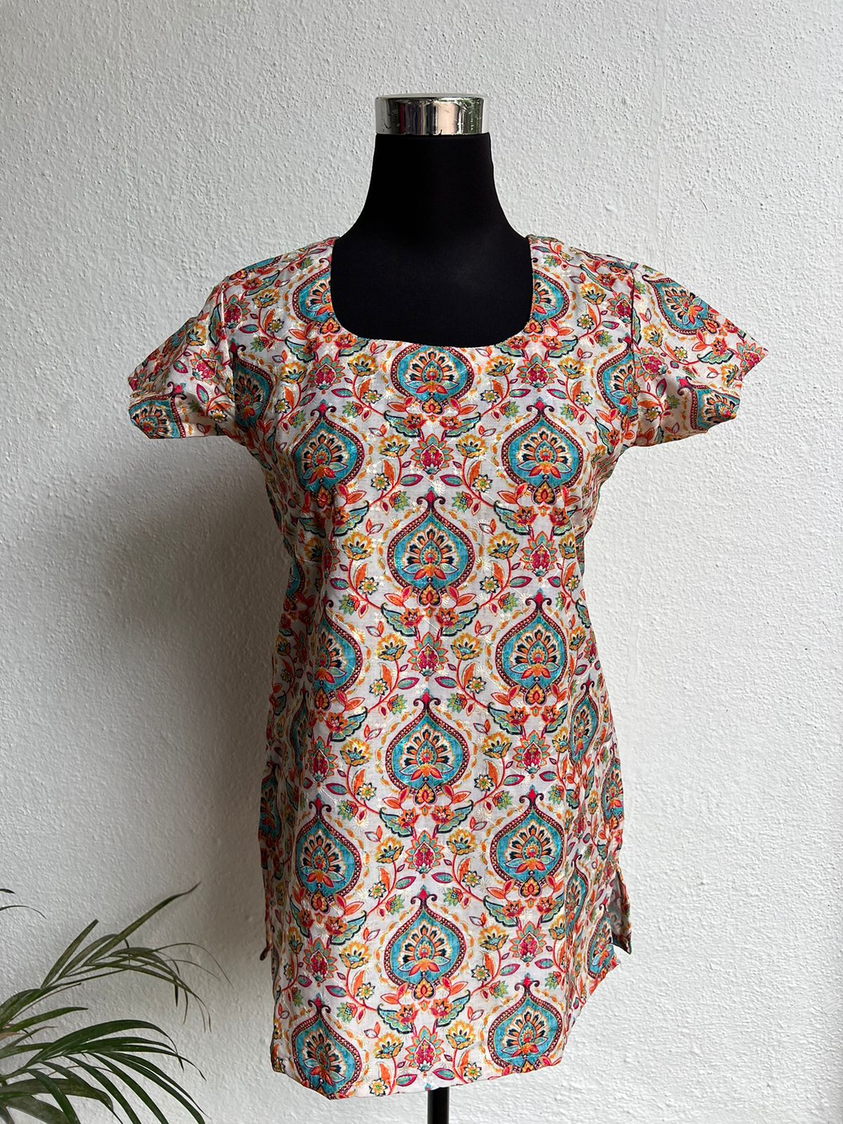 Women's ready made short tops{ tunics}