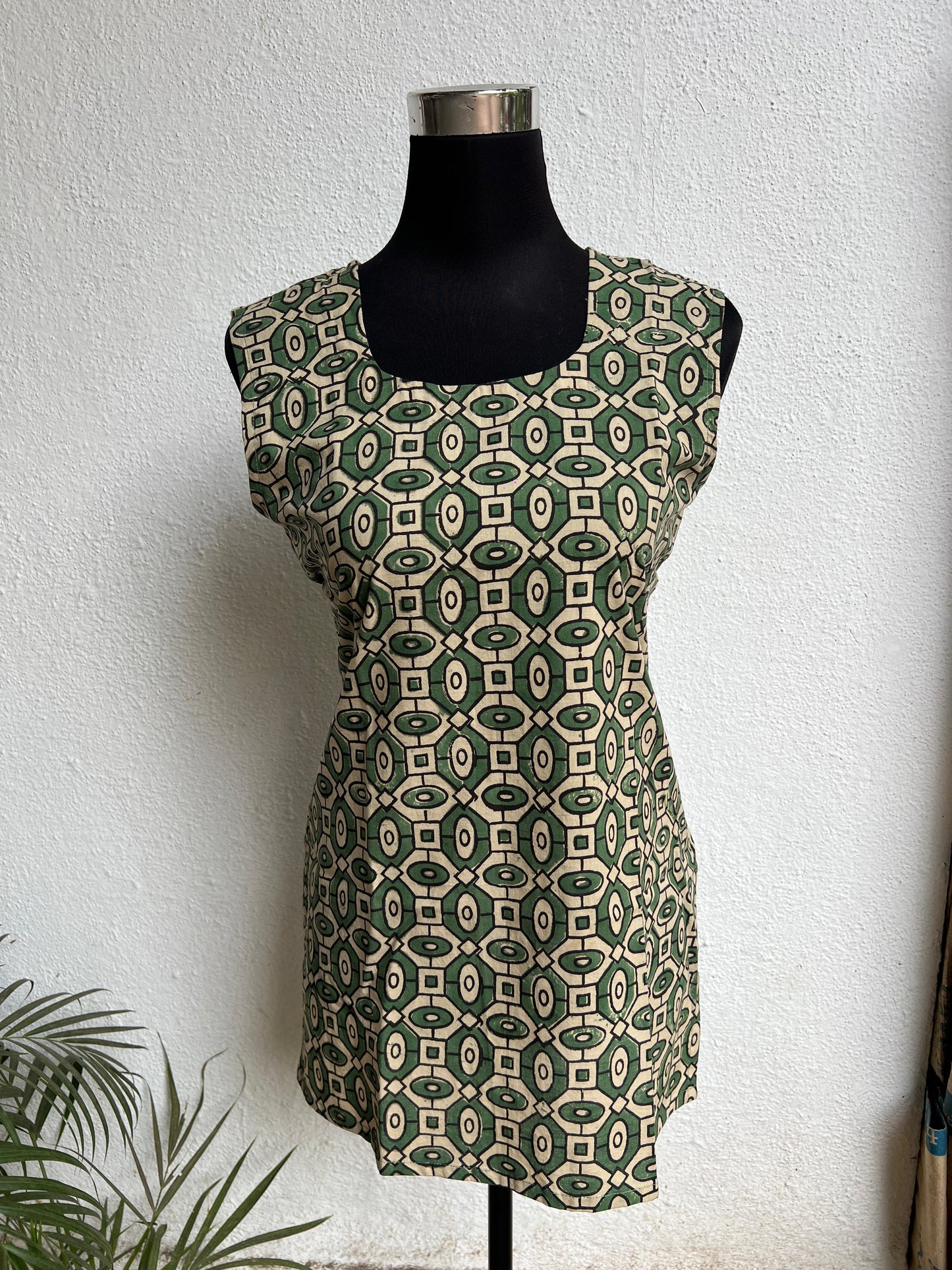 Women's ready made short tops{ tunics}