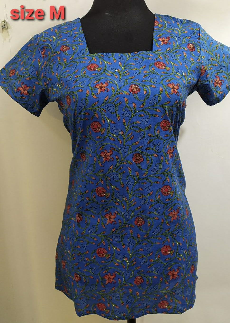 Women's ready made short tops{ tunics}
