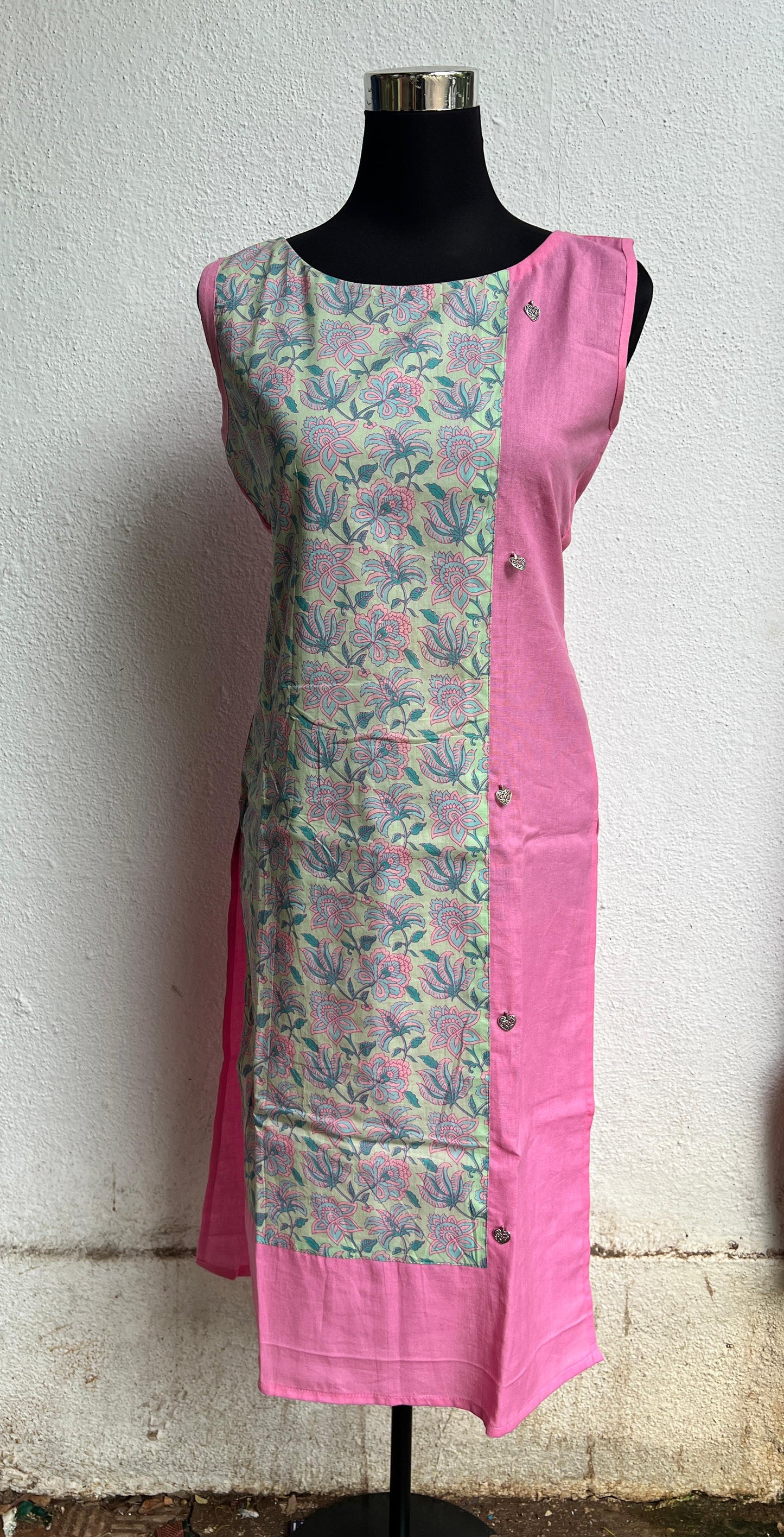 Women’s readymade Straight Kurtis