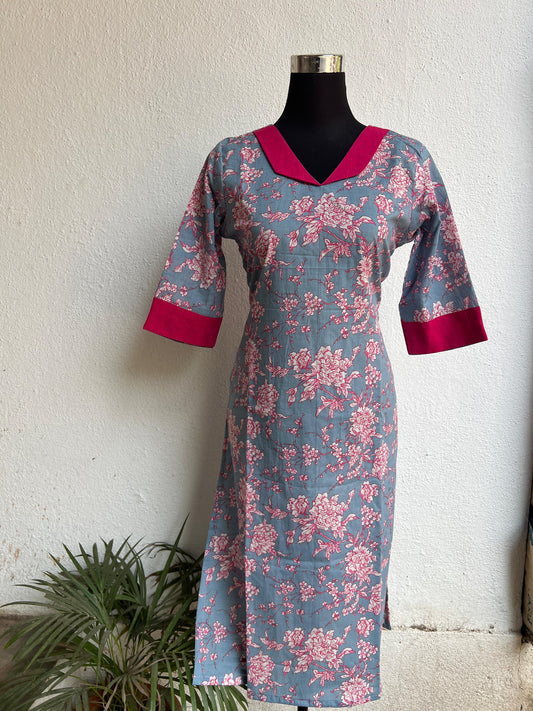 Women’s Floral Printed Kurti I Elegant floral design