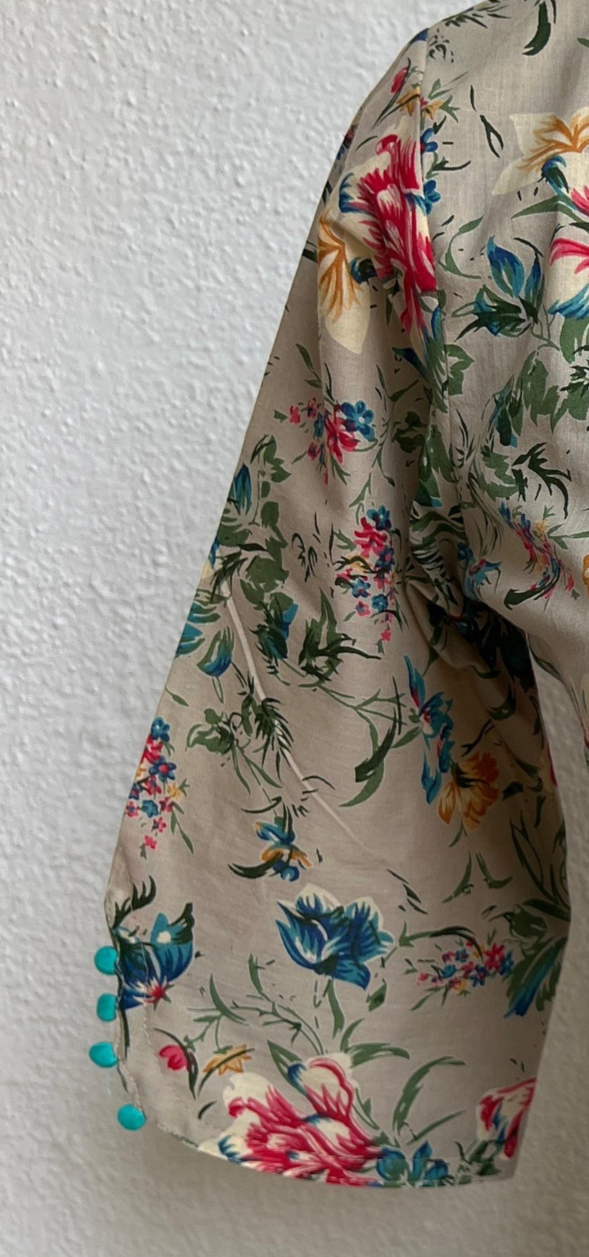Women's Multi-Color Floral Straight Kurta / Long Top