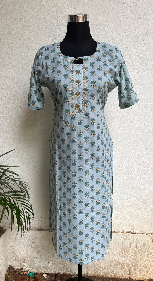 Women’s Light Blue Floral Printed Straight Kurti
