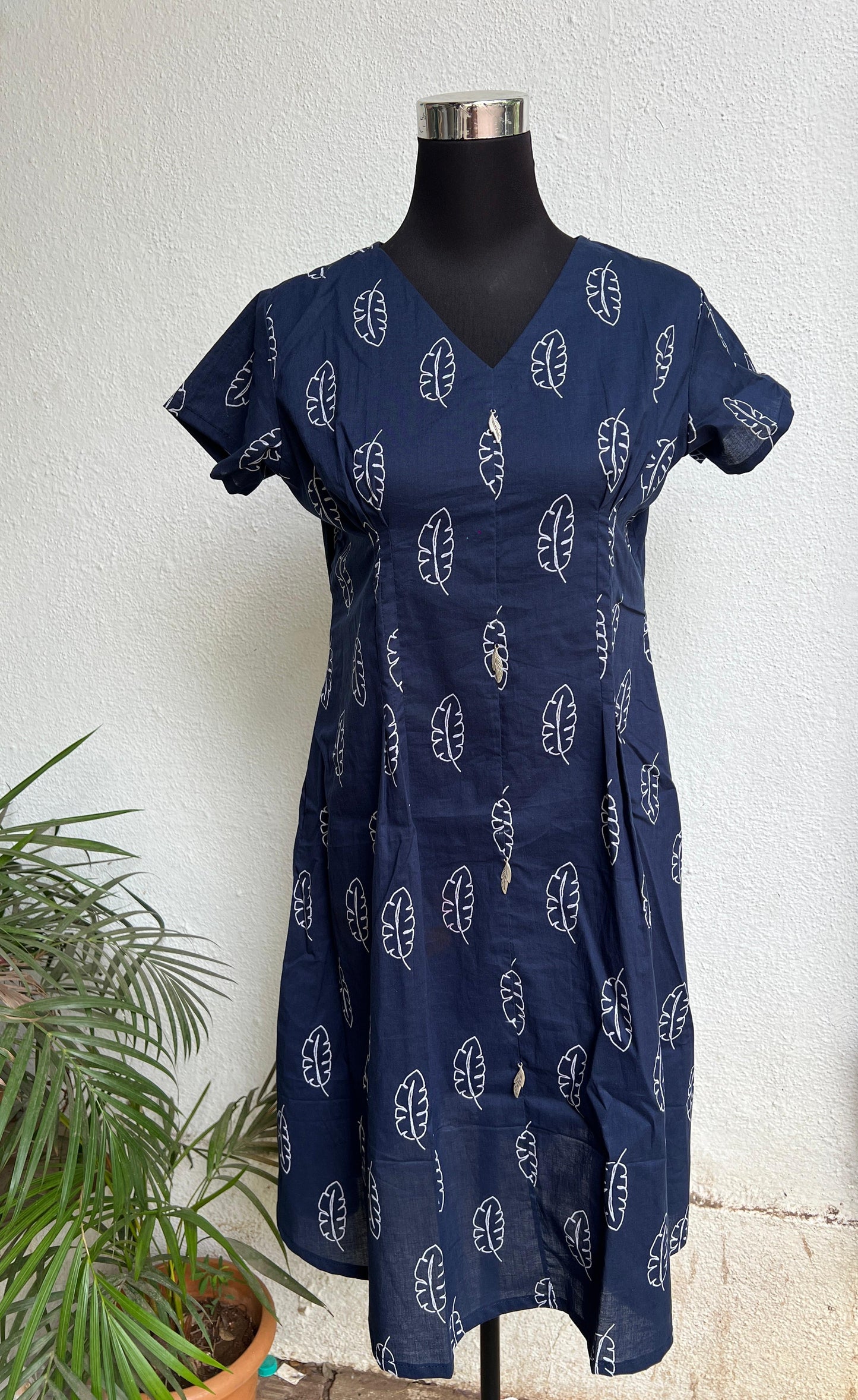 Women’s Navy Blue Printed Cotton One-Piece Dress | V-Neck | Short Sleeves