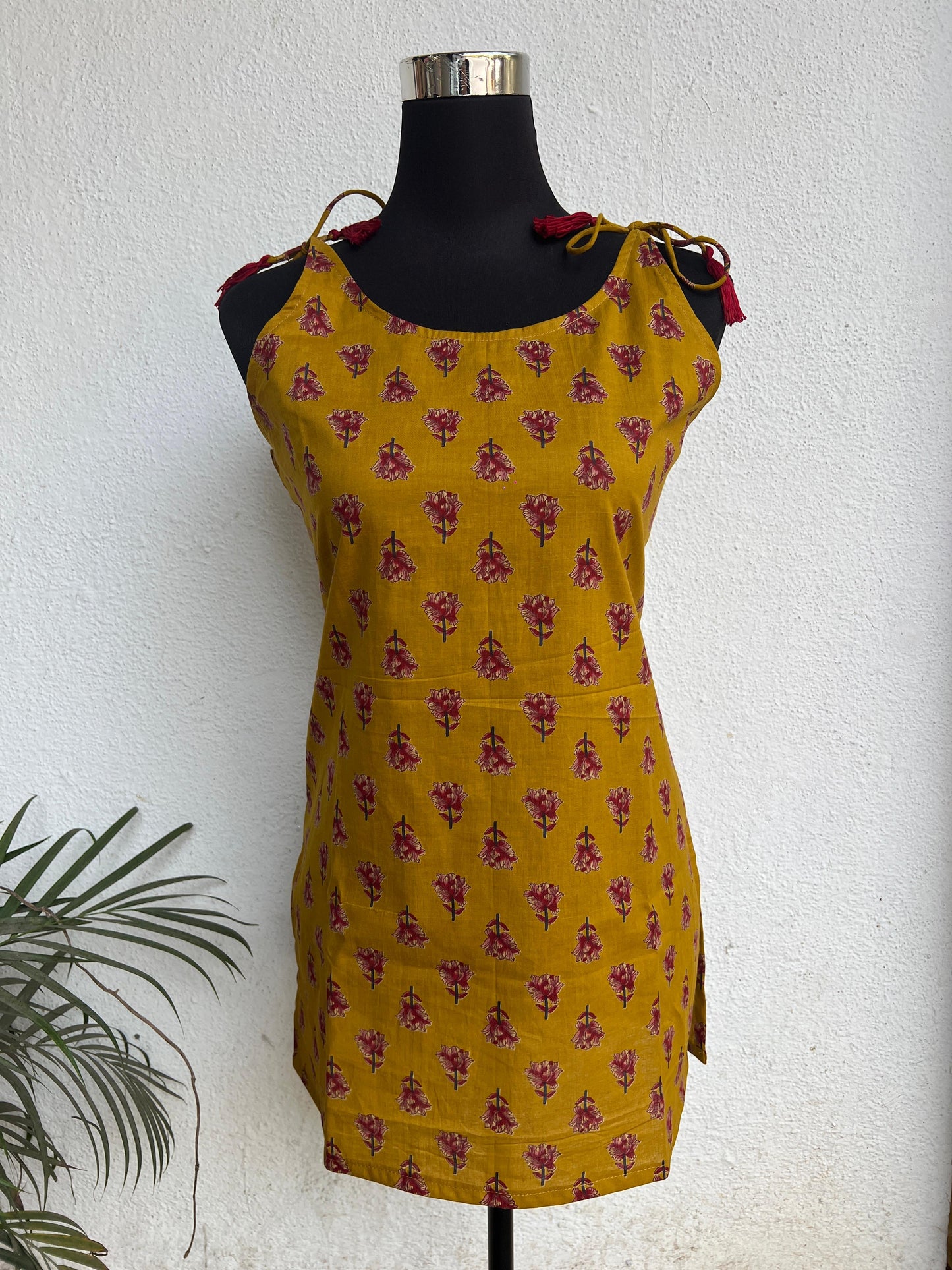 Women's ready made short tops{ tunics}