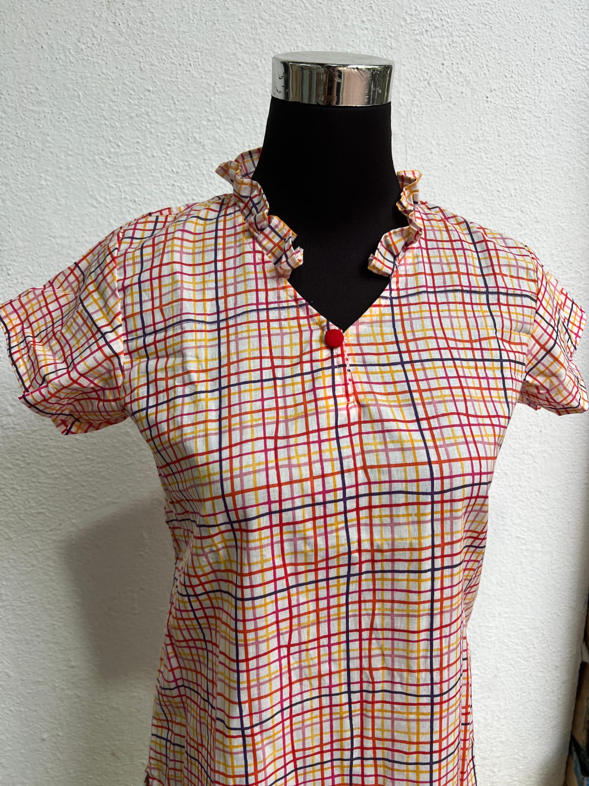 Women's ready made short tops{ tunics}