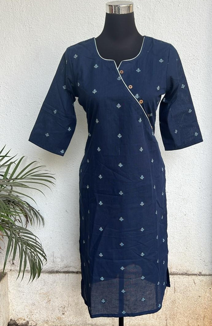 Women’s readymade Straight Kurtis