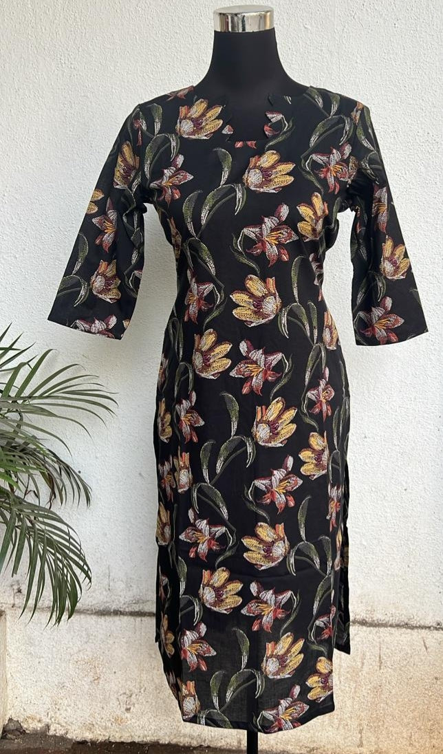 Women’s readymade Straight fit Kurtis