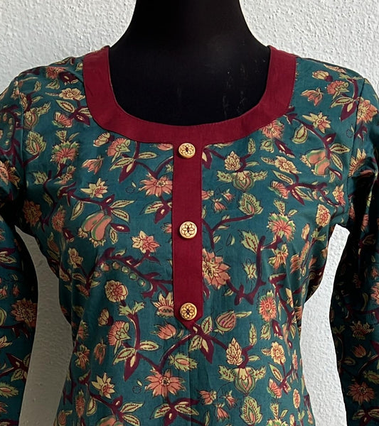 Women’s readymade Straight fit Kurtis
