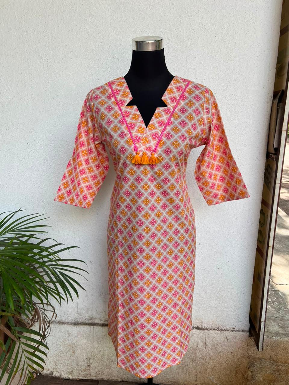 Women’s readymade Straight fit Kurtis