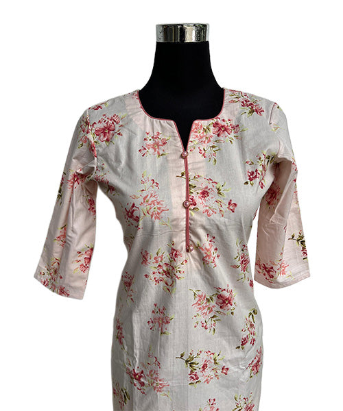 Women’s pink Floral Print Straight Cotton Kurti