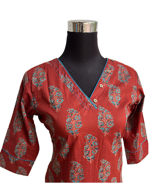 Women's Long Top/Kurti Traditional block print motif, showcasing intricate floral