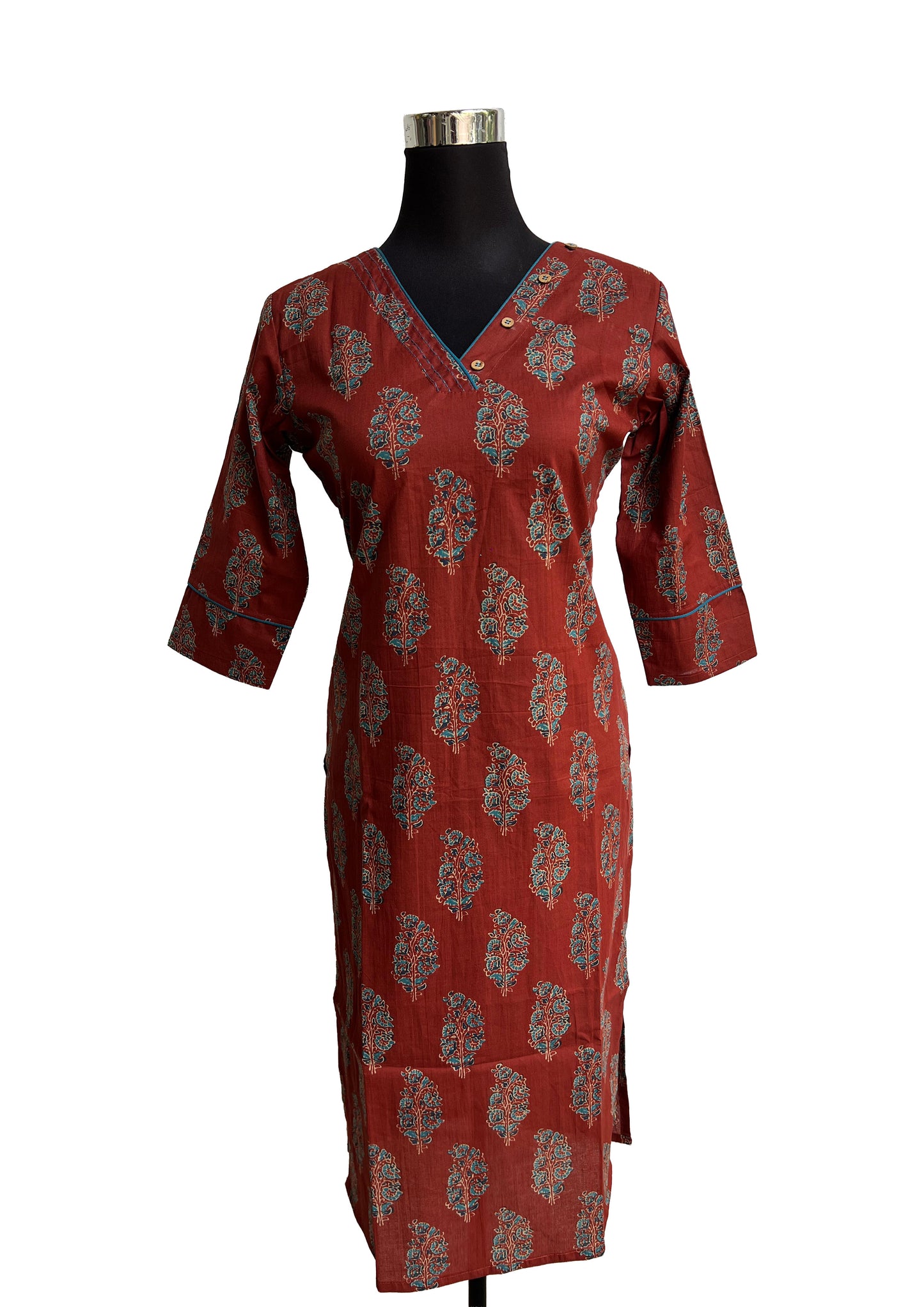 Women's Long Top/Kurti Traditional block print motif, showcasing intricate floral