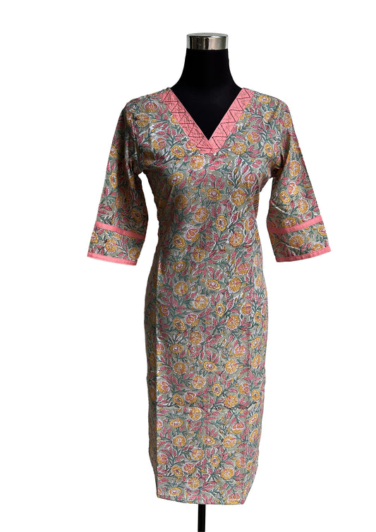 Women’s Floral Printed Straight Kurti I Modern Floral Kurti
